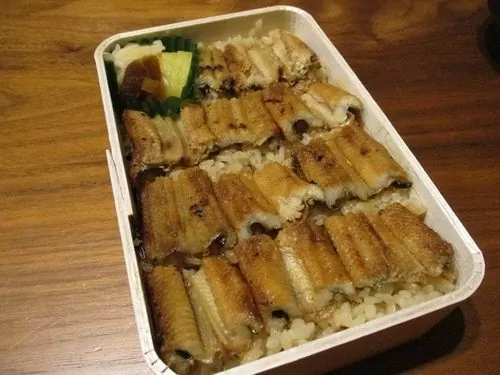 あなご飯弁当2