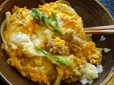 土佐ジローの出汁で味わう親子丼2