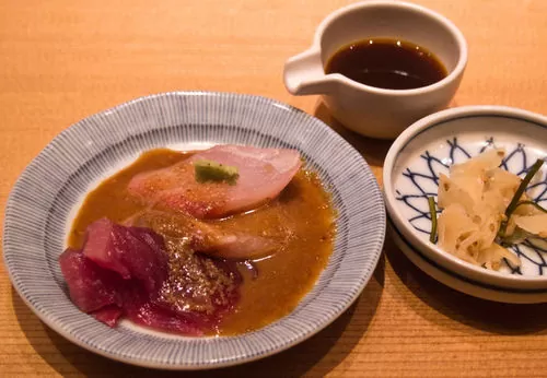 ぜいたく丼－梅２枚目