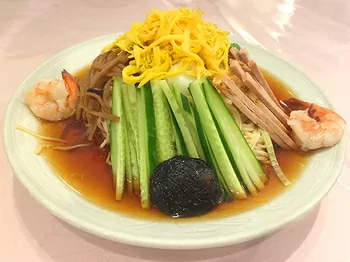 五色涼拌麺