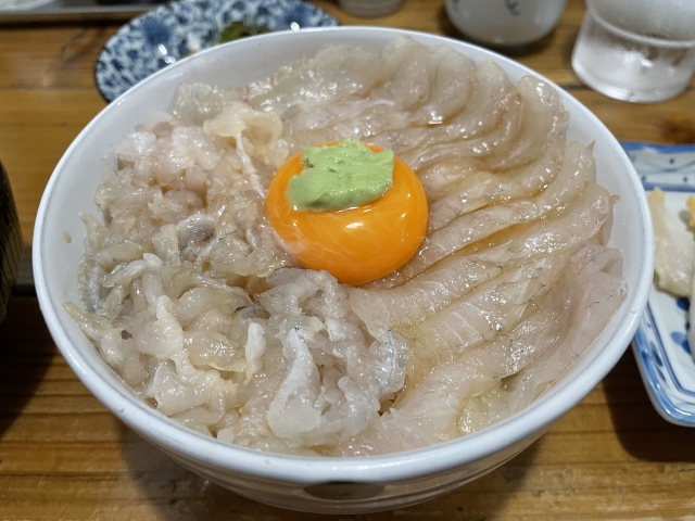 青森のヒラメ漬け丼