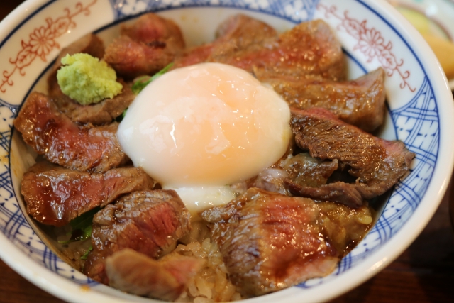 あか牛丼