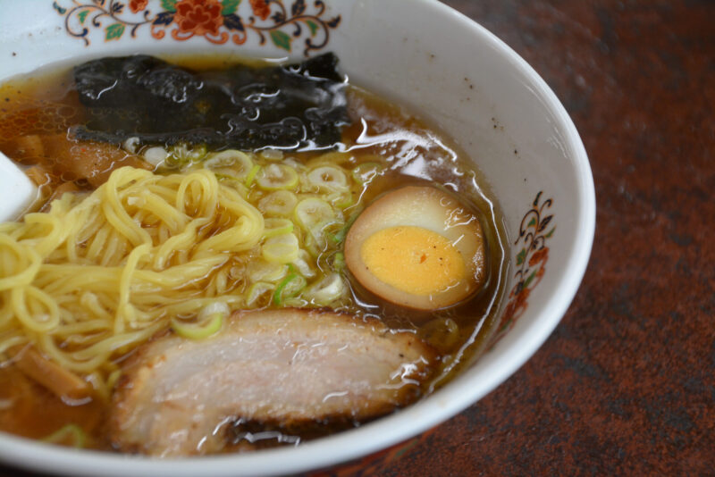 旭川醤油ラーメン