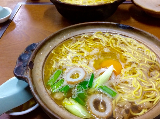 鍋焼きラーメン