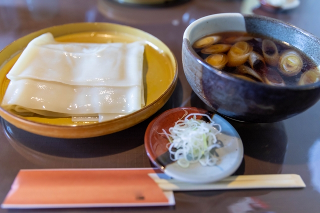 ひもかわうどん