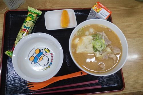 「お子様メニュー とん汁定食」２