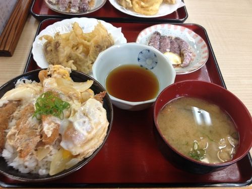 「しゃこ丼定食」の画像