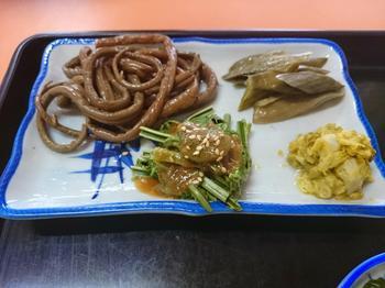 「山菜盛り定食」の画像２