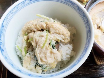 「湯葉丼＋湯葉刺しのセット」の画像３