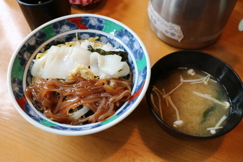 「白いか丼」の画像