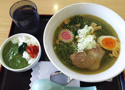 「ほうれん草ラーメンセット」の画像