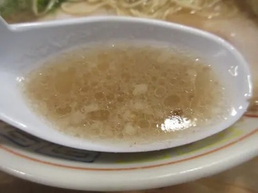 ラーメンの画像４枚目