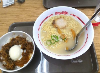 「ラーメン＋牛すきやき丼セット」の画像