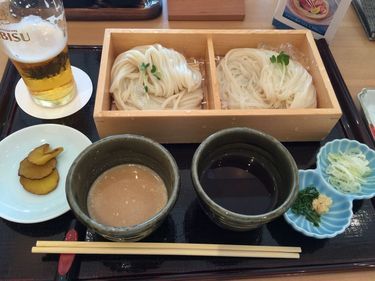 「冷たい生麺と冷たい乾麺の味比べセット」の画像