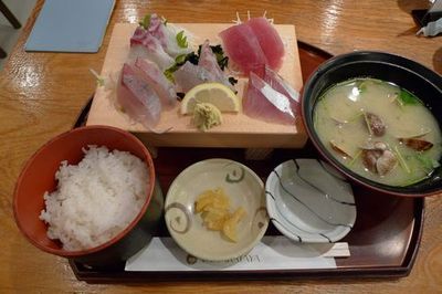 「刺身定食」の画像