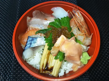 「天然地魚海鮮丼＋大盛り」の画像