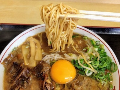 徳島ラーメン 肉玉入り３枚目