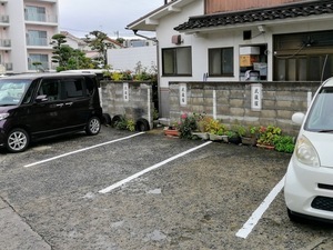 武蔵屋食堂の駐車場