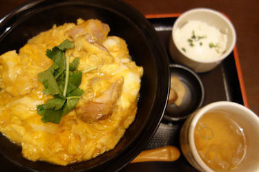 比内地鶏の親子丼