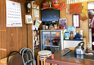 「焼きそば さくら」の店内画像