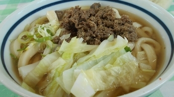 「肉うどん」の画像